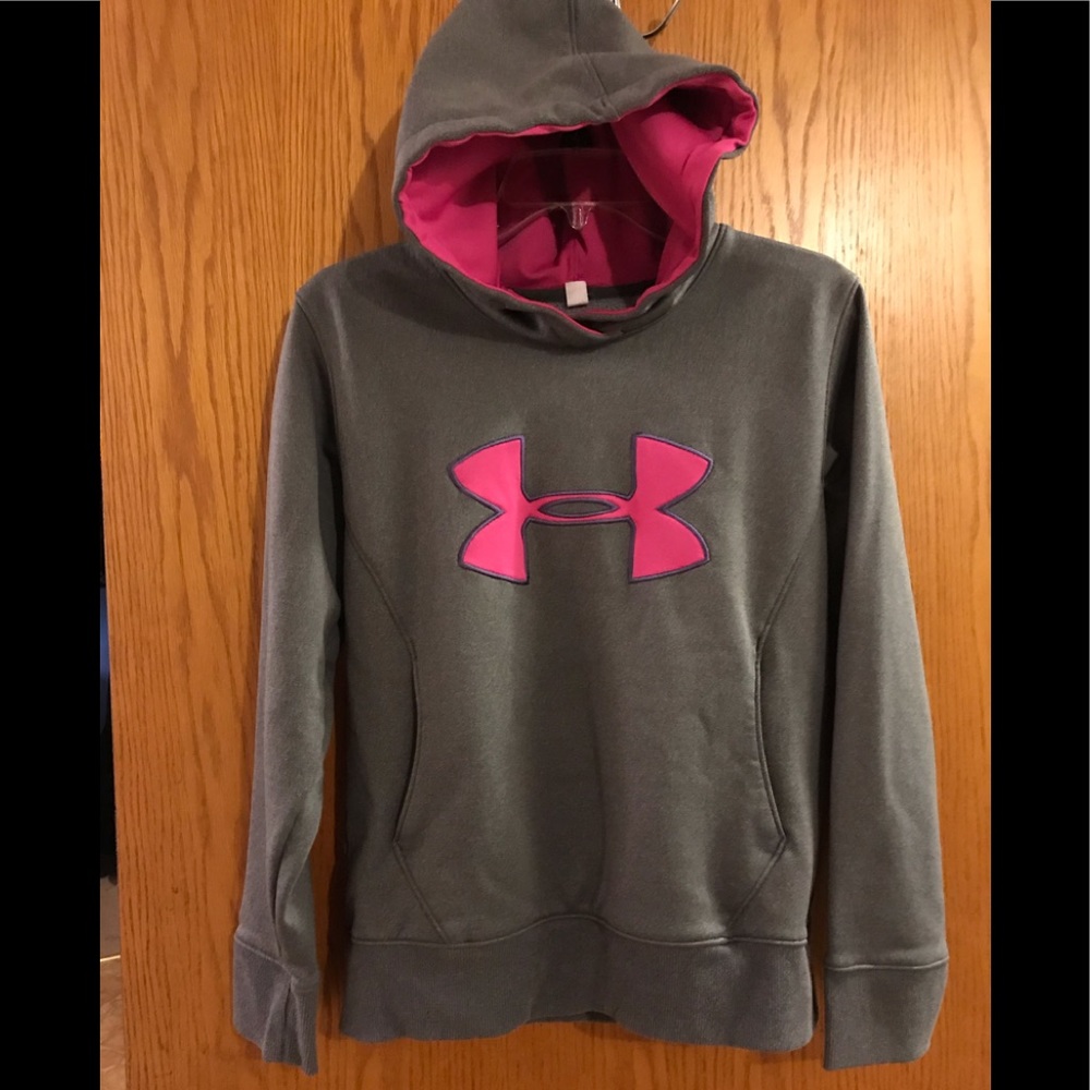 Woman’s Under Amour hoodie size small